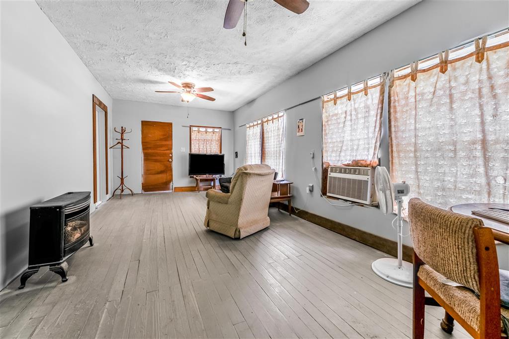 1068 Bill Phillips Road Dequincy, LA 70633 - Photo 3 of 24