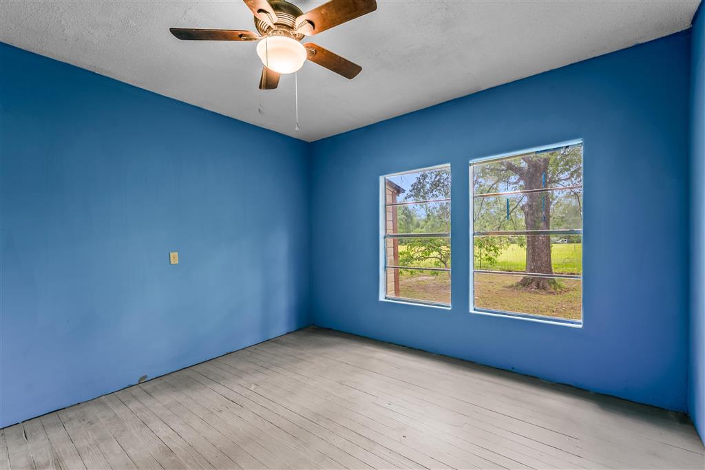 1068 Bill Phillips Road Dequincy, LA 70633 - Photo 7 of 24