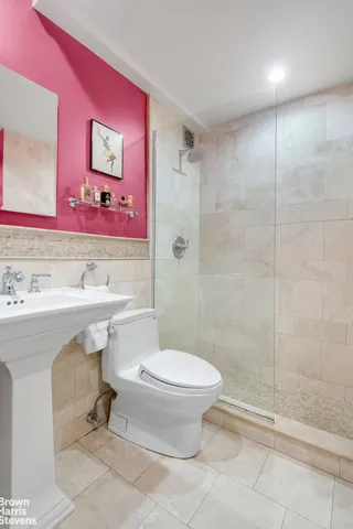 $1,485,000 | 20 East 35th Street, Unit 9A | Murray Hill