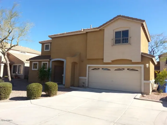 $2,050 | 21817 North 40th Place, Phoenix, AZ 85050