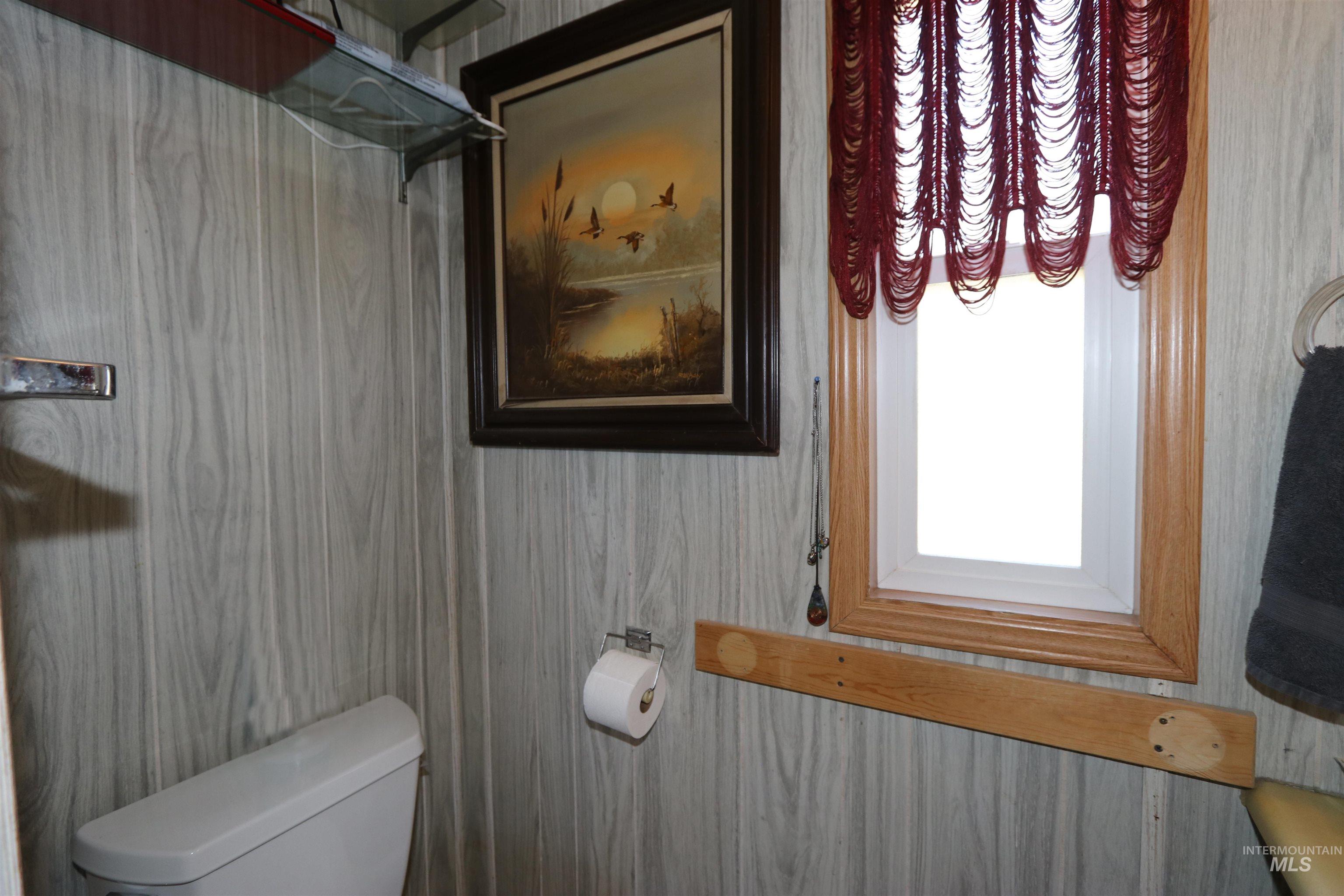 37596 Eberhardt Road Lenore, ID 83541 - Photo 21 of 48