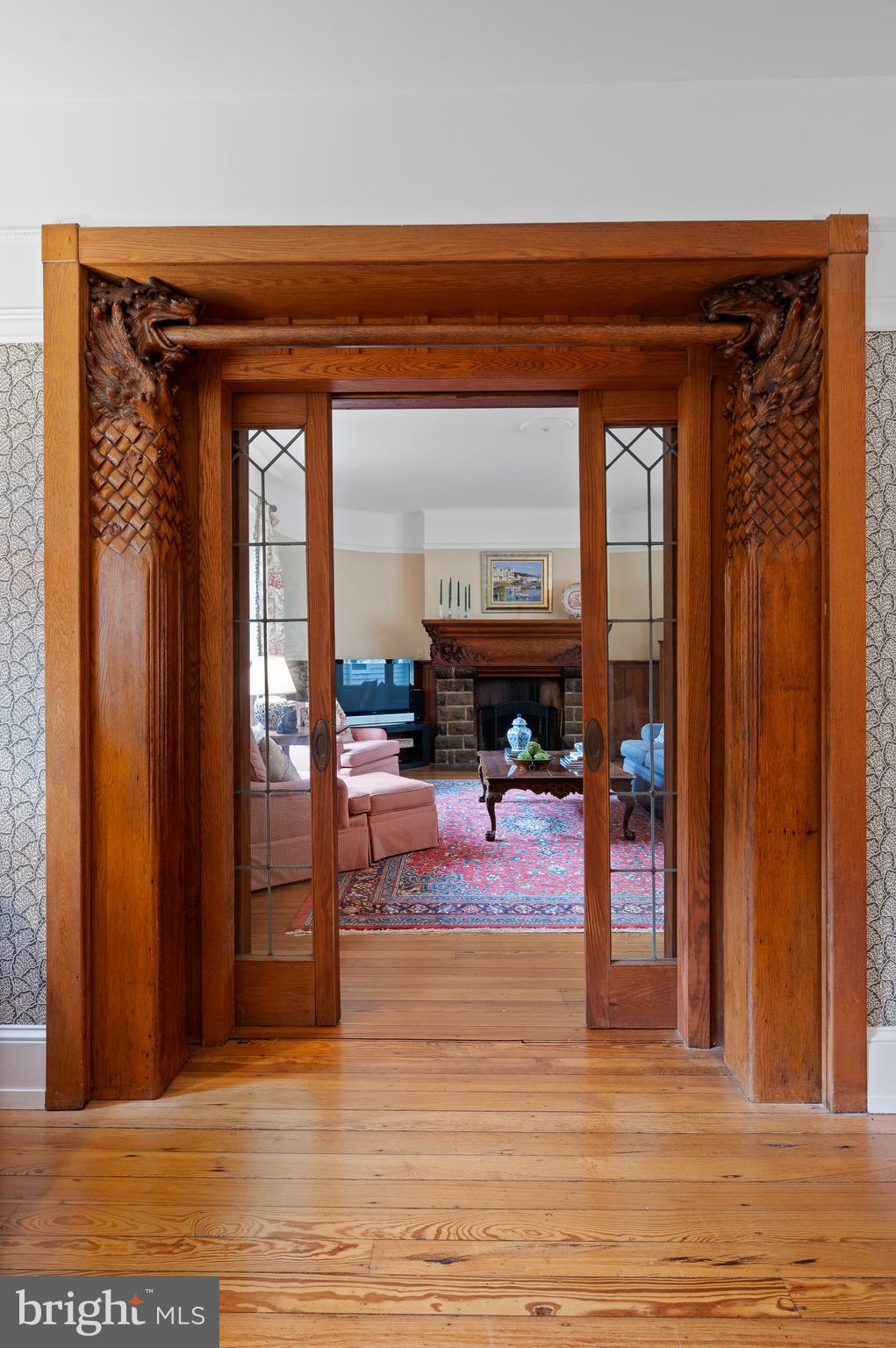 425 Chestnut Lane Wayne, PA 19087 - Photo 13 of 59 Living Room Entrance