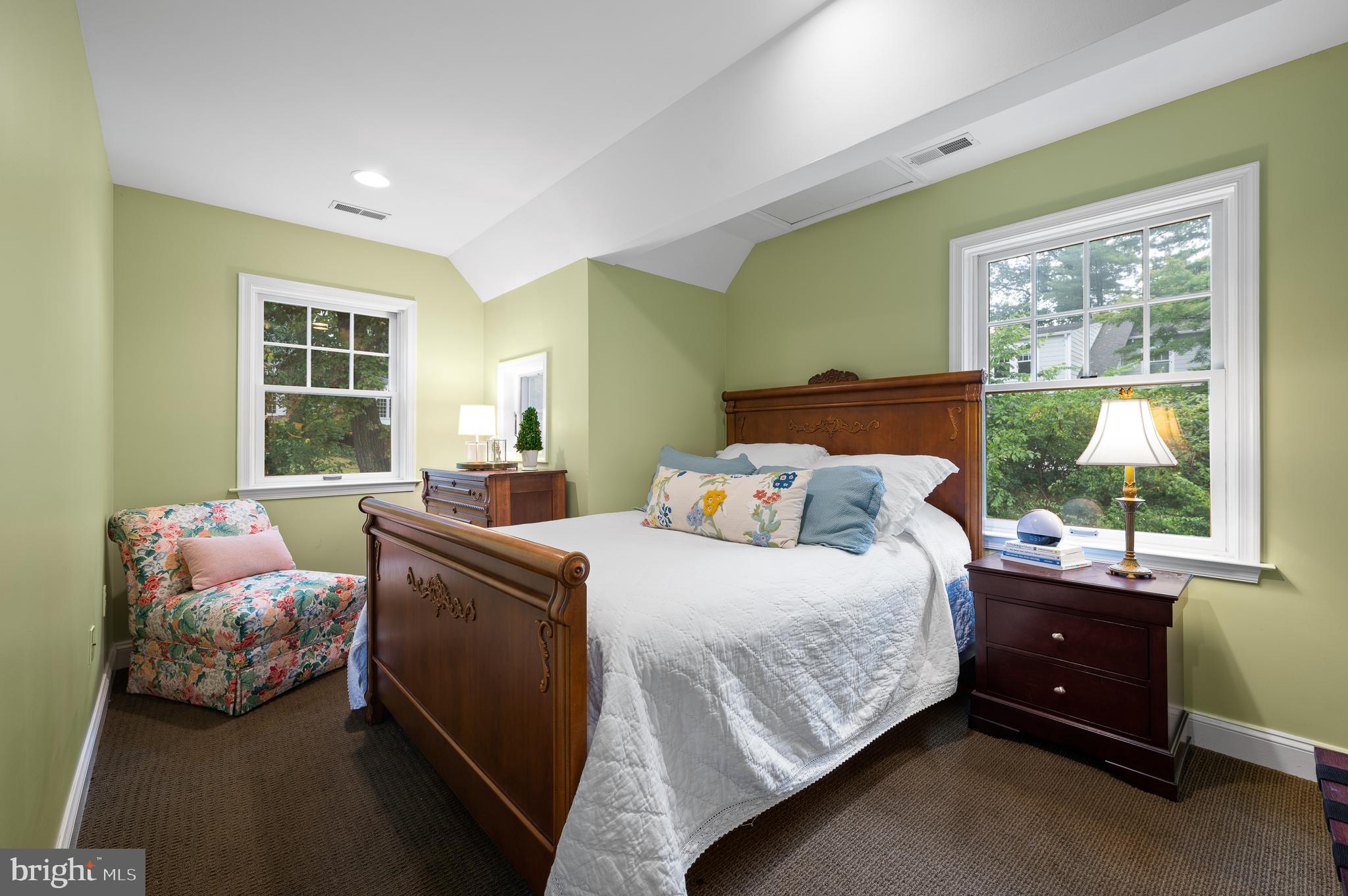 425 Chestnut Lane Wayne, PA 19087 - Photo 25 of 59 7th Bedroom /In-Law Suite over Garage