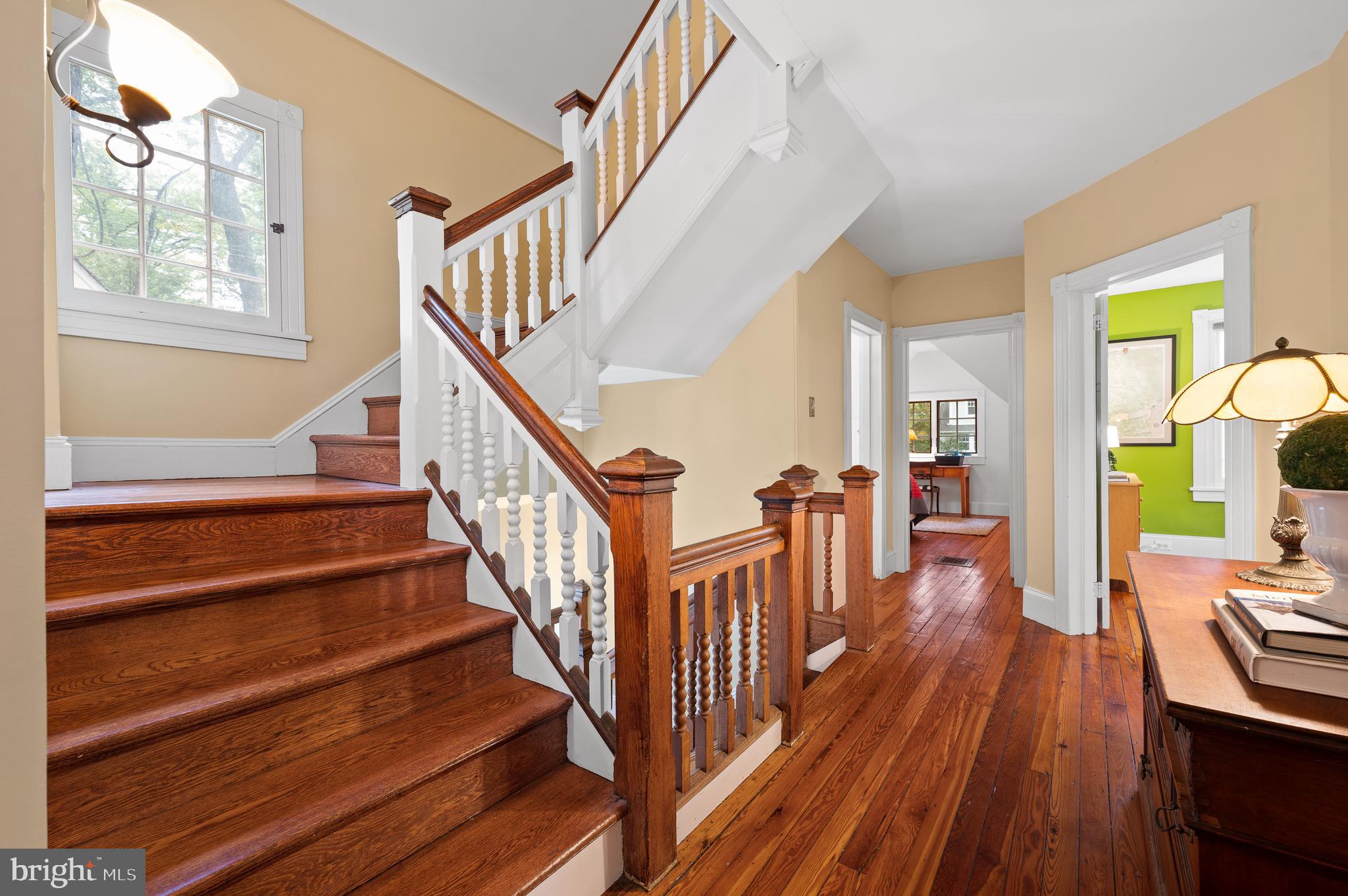 425 Chestnut Lane Wayne, PA 19087 - Photo 45 of 59 2nd floor Hallway has linen closet