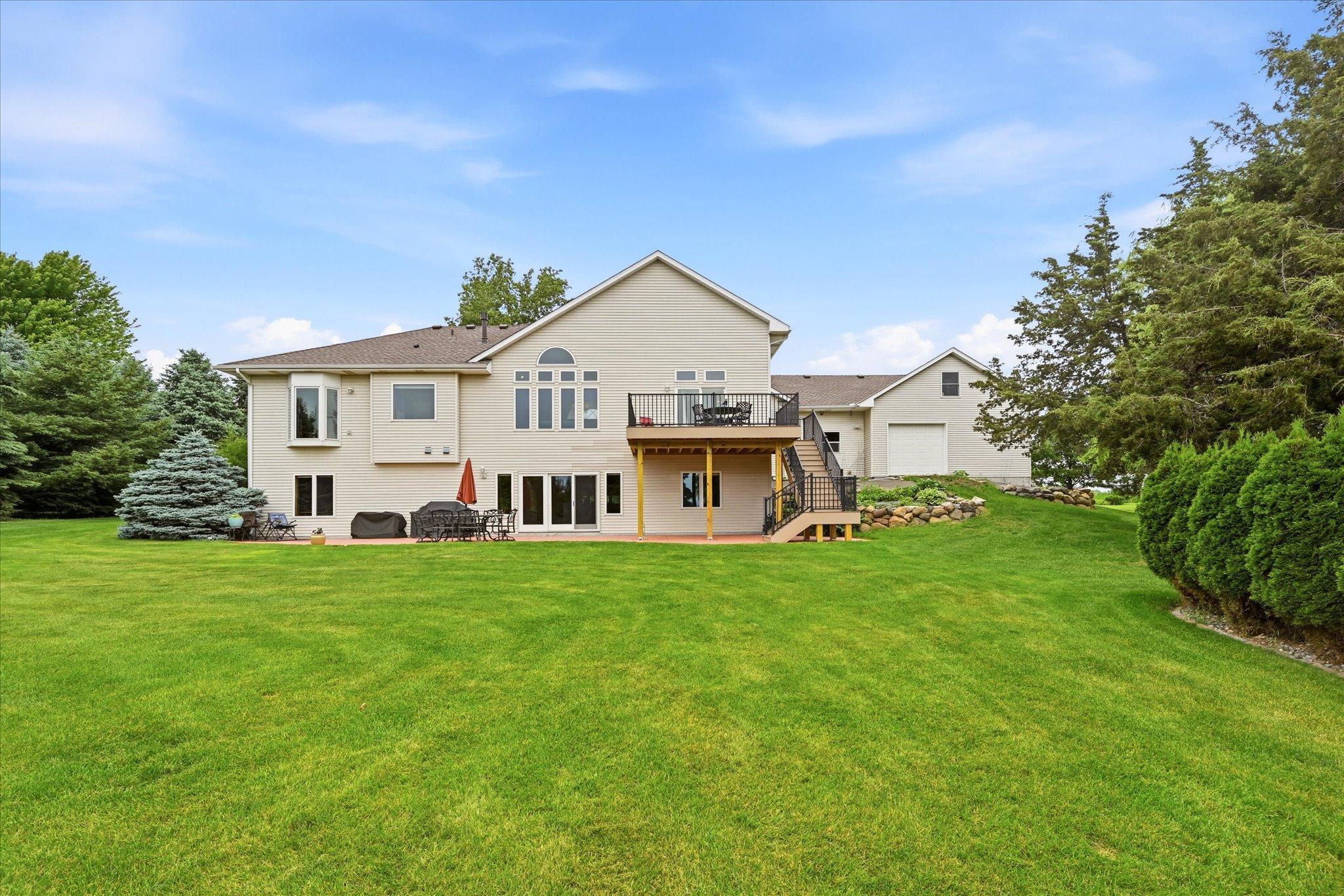 21005 Sunnyhill Lane Corcoran, MN 55340 - Photo 16 of 33