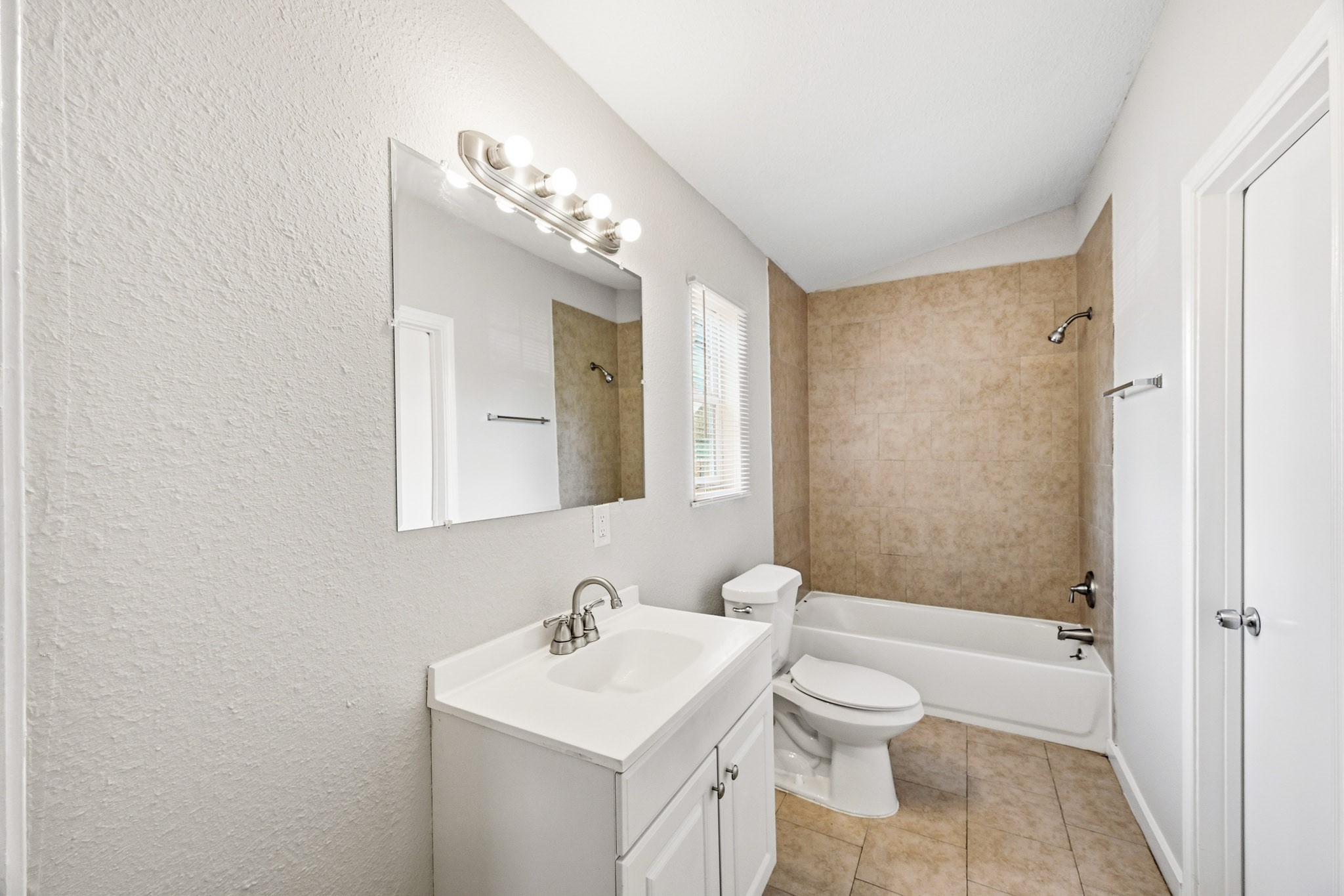 10001 Lucore Street, Unit BACK Houston, TX 77017 - Photo 14 of 17