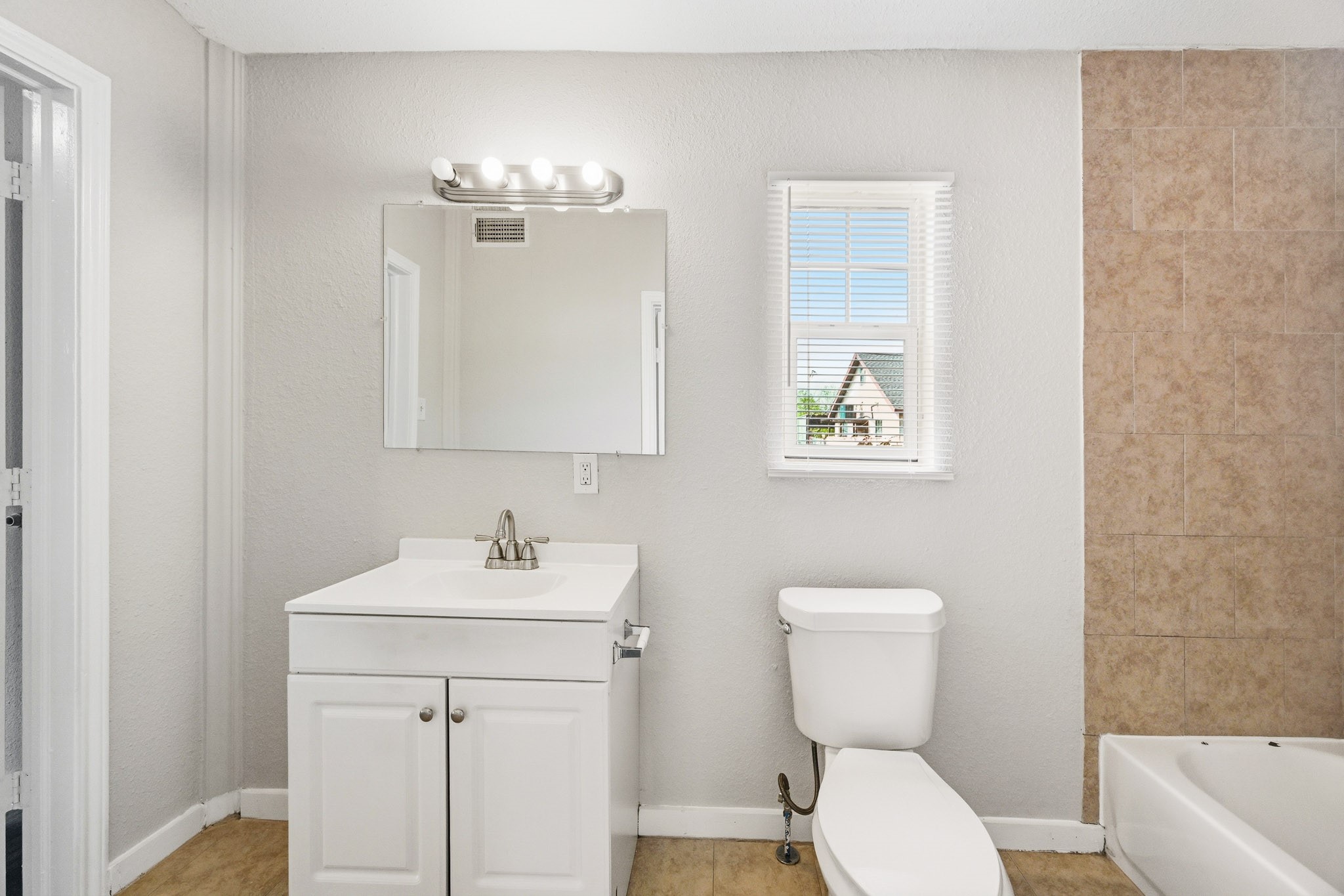 10001 Lucore Street, Unit BACK Houston, TX 77017 - Photo 15 of 17