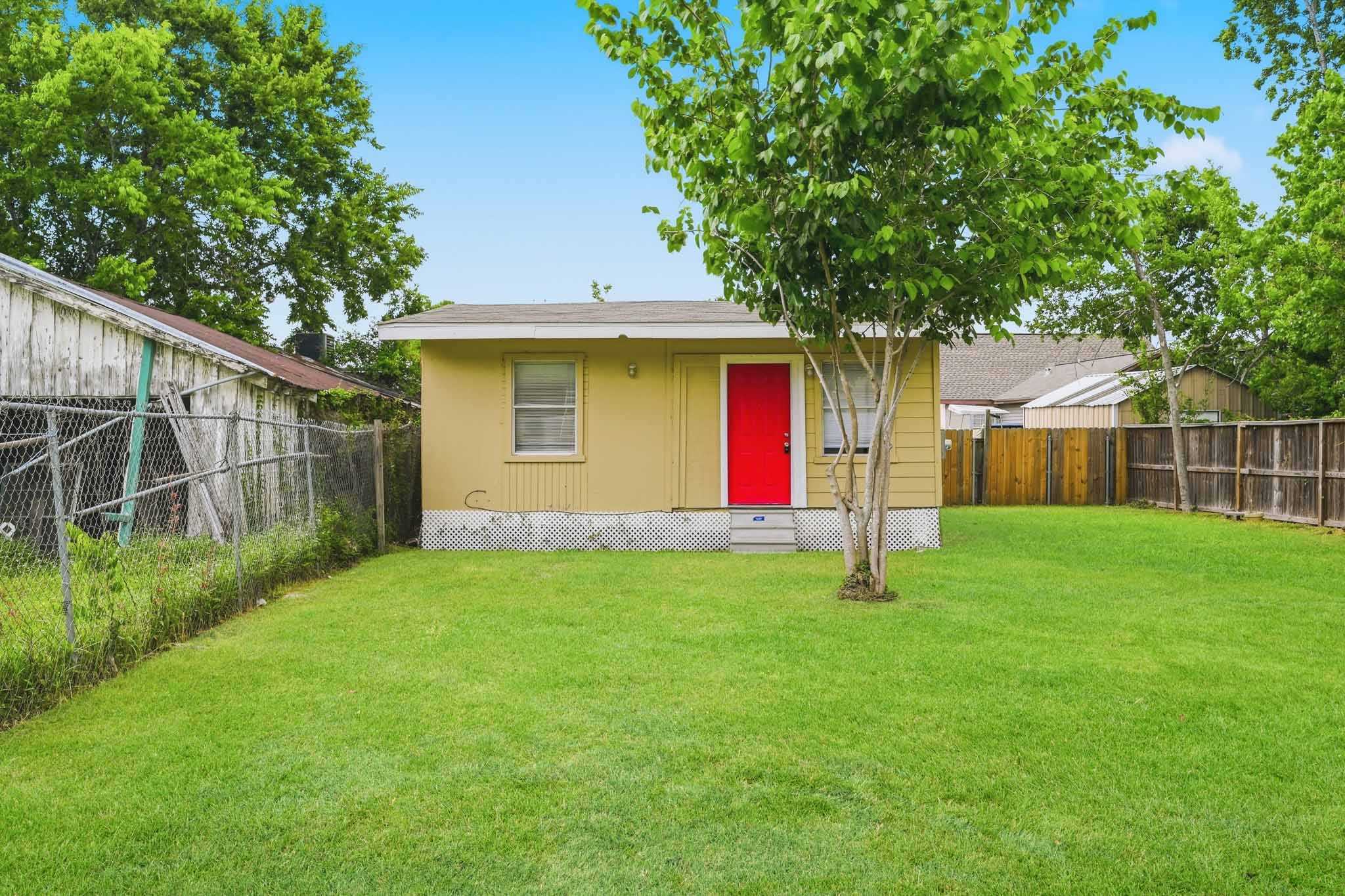 10001 Lucore Street, Unit BACK Houston, TX 77017 - Photo 4 of 17