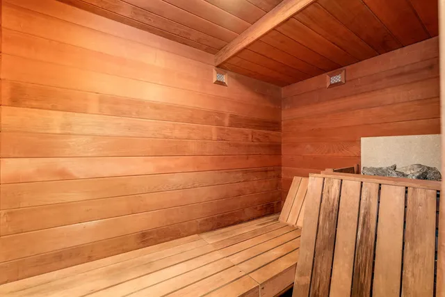 $700,000 | 3 Fisher Place, Claremont, NH 03743