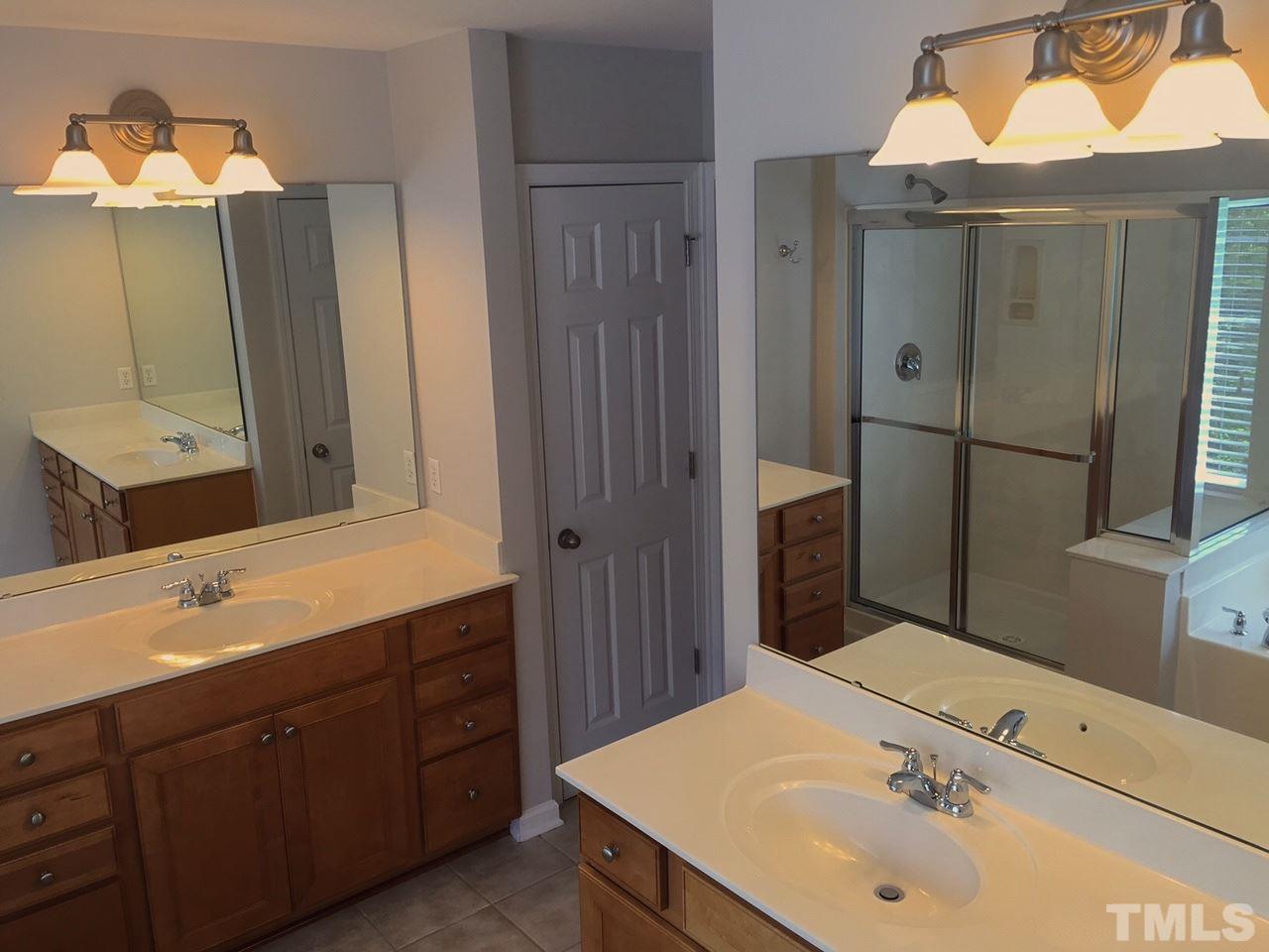 2742 Laurel Cherry Street Raleigh, NC 27612 - Photo 15 of 25 Gallery Image 15