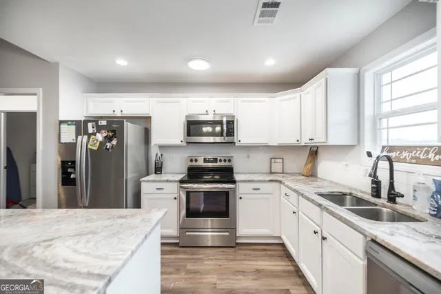 $275,000 | 137 Sadie Heights Boulevard, Perry, GA 31069