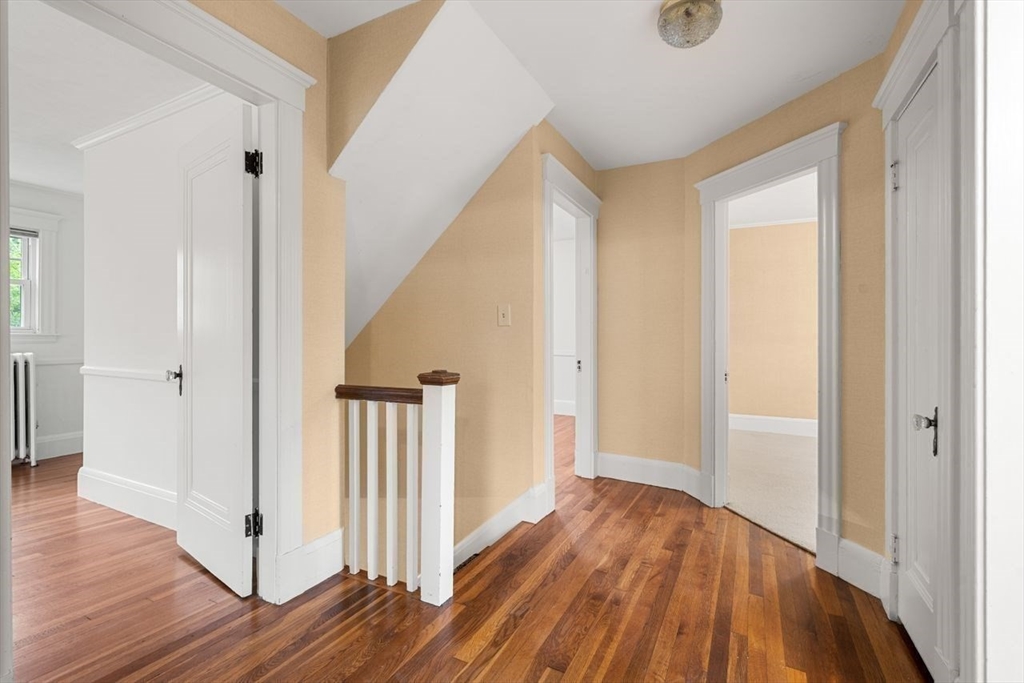 8 Warren Road Marblehead, MA 01945 - Photo 19 of 37