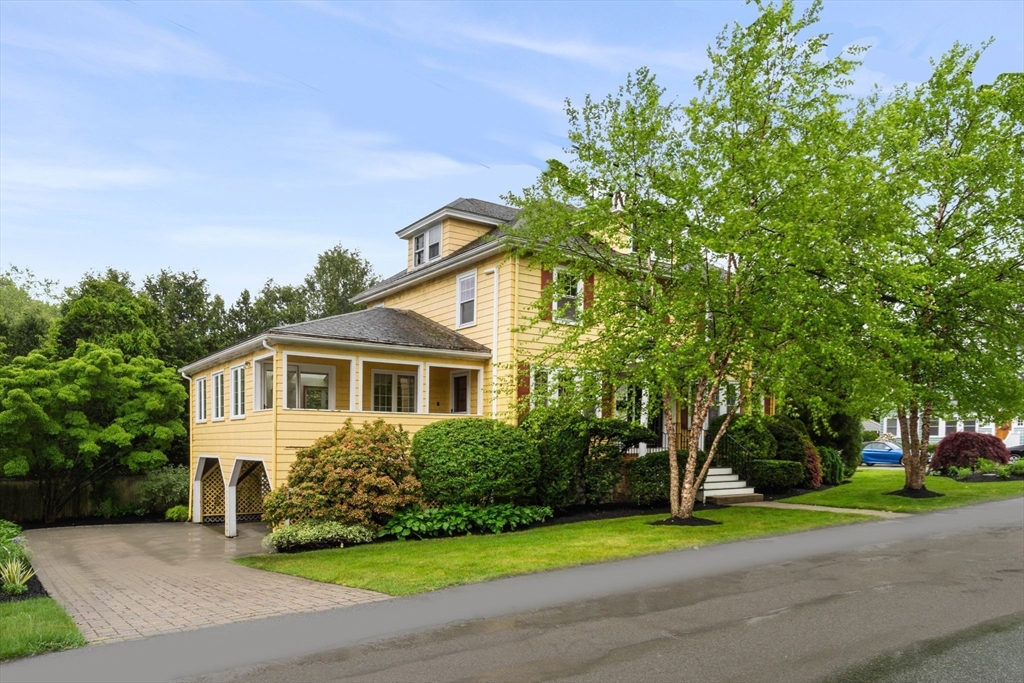 8 Warren Road Marblehead, MA 01945 - Photo 32 of 37