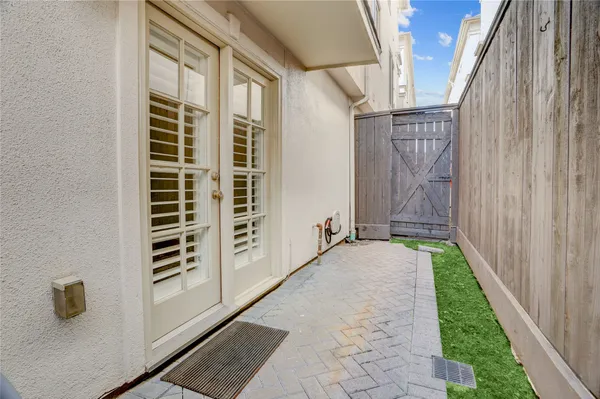 a view of balcony with pathway