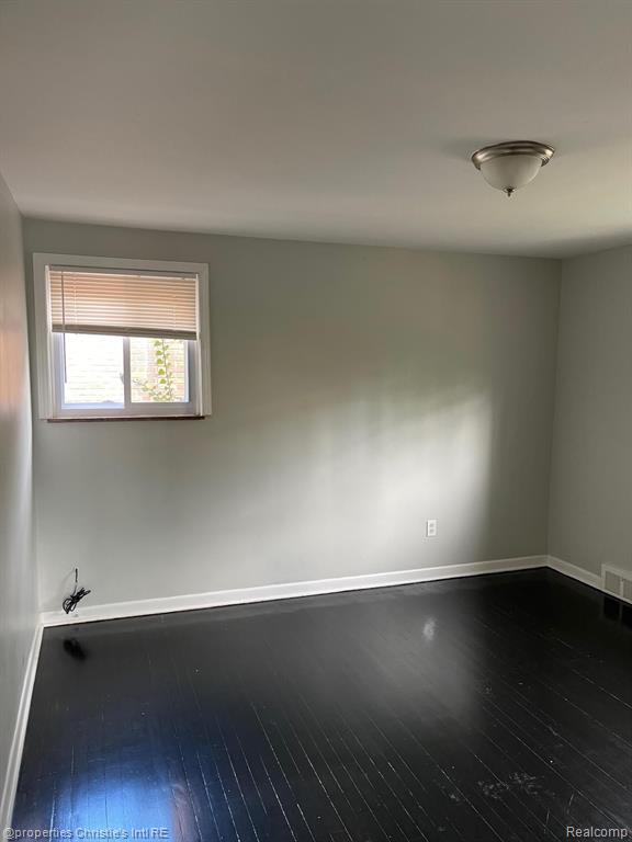 3445 Harvard Road Detroit, MI 48224 - Photo 11 of 13