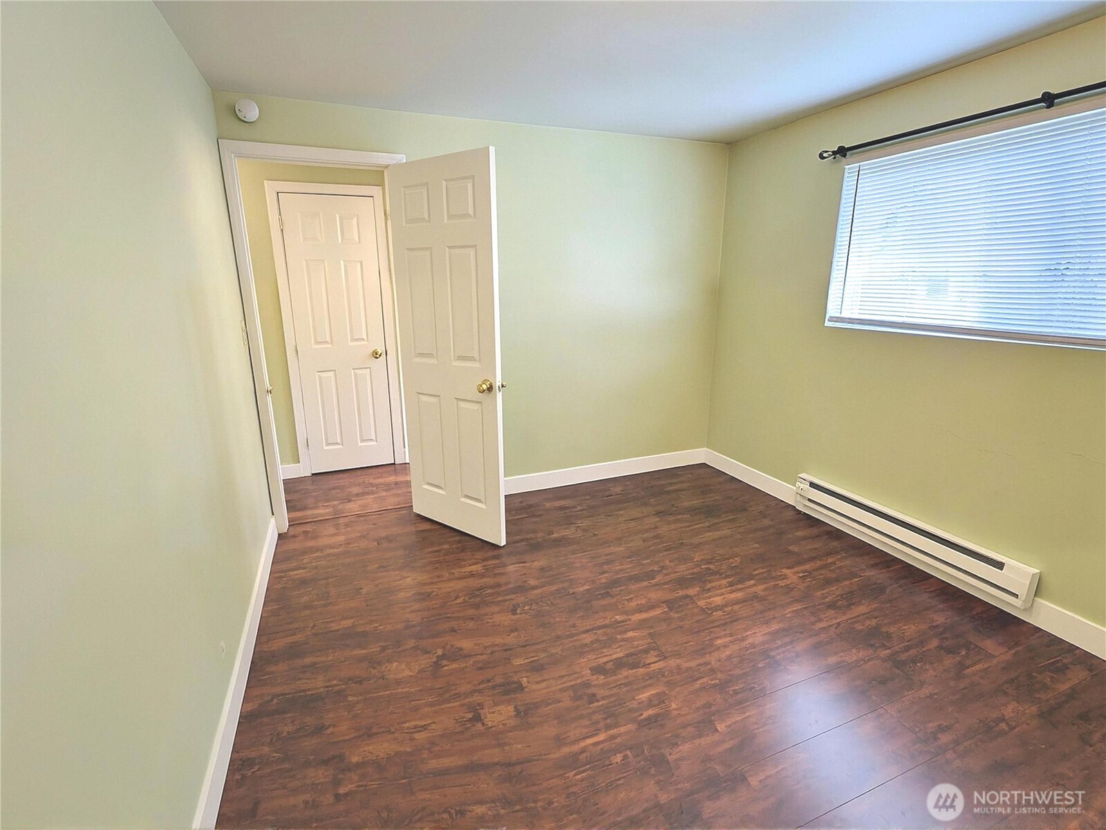 7410 Rainier Avenue South Seattle, WA 98118 - Photo 10 of 14