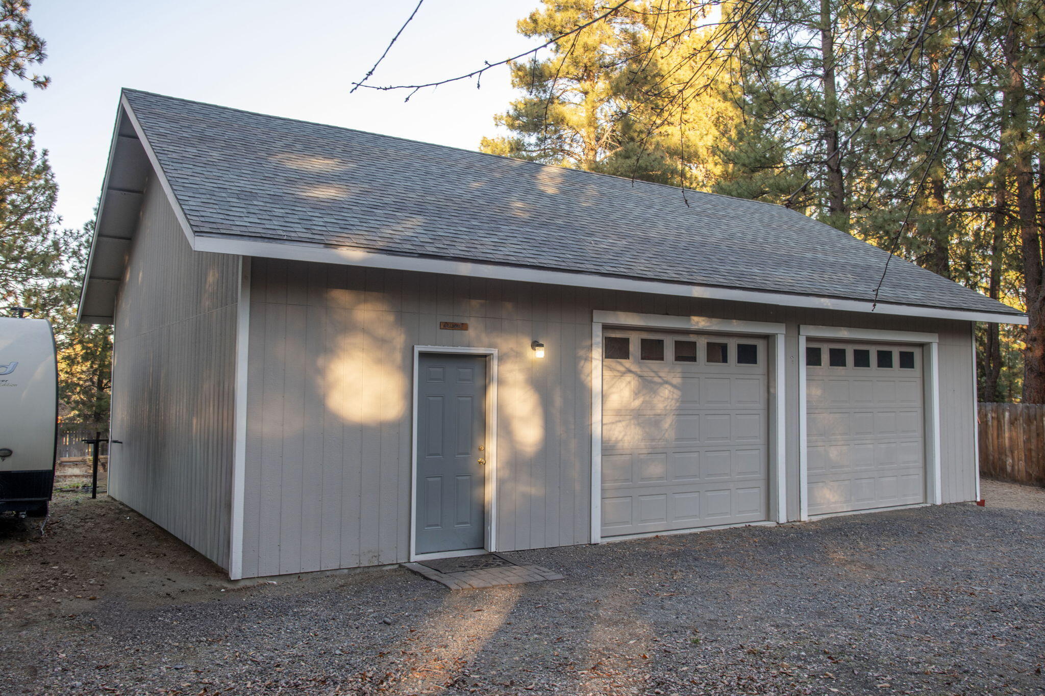 19154 Baker Road Bend, OR 97702 - Photo 24 of 32 26-web-or-mls-DSC_3678