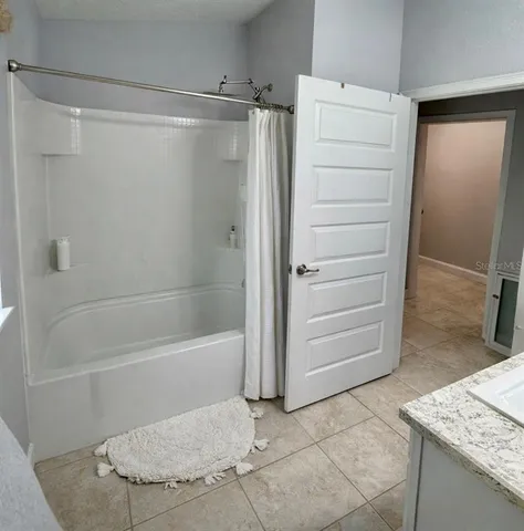 $2,700 | 9302 46th Court East, Parrish, FL 34219