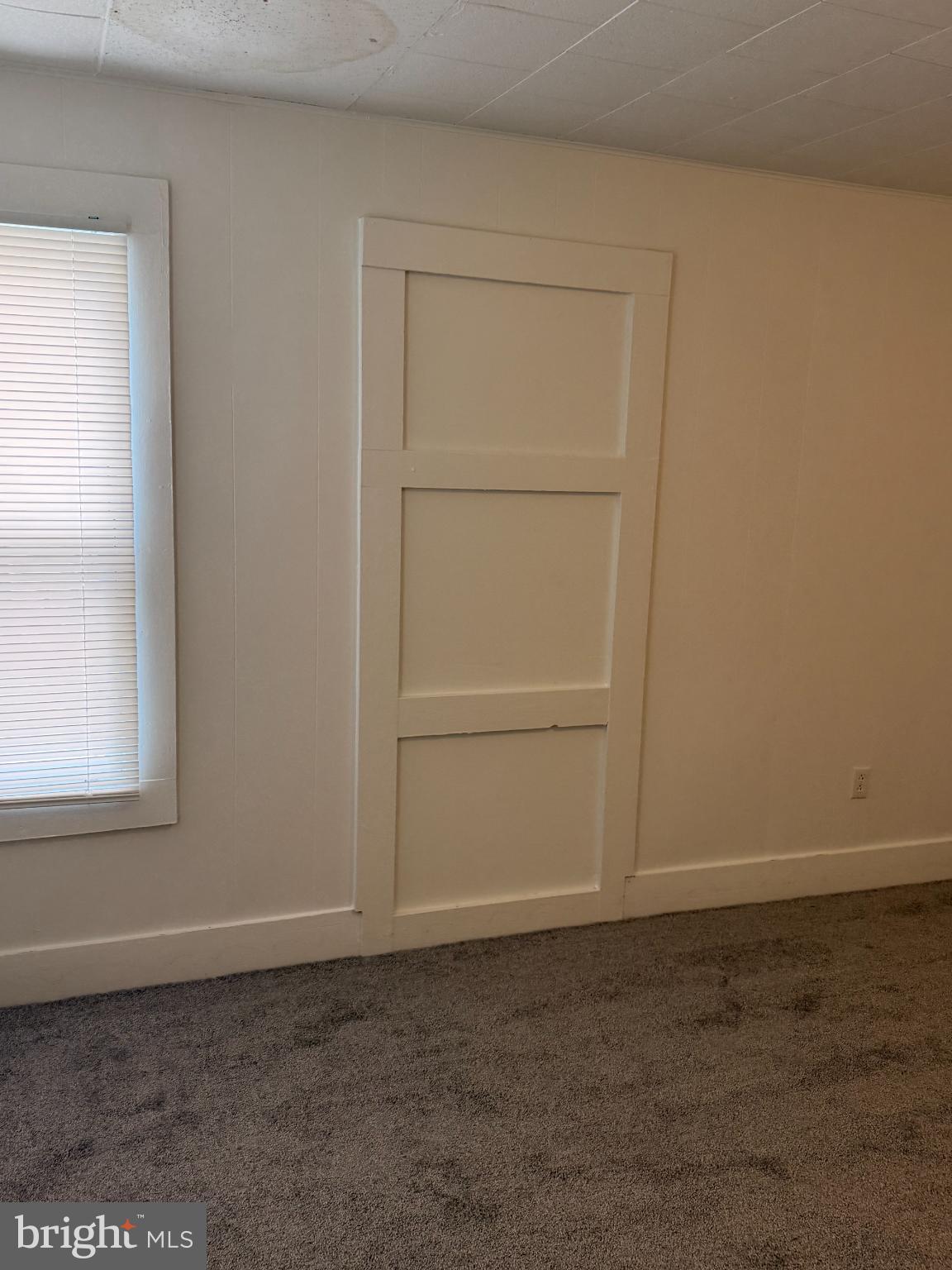 176 Griffith Street Salem, NJ 08079 - Photo 19 of 34 BedRM Bright, inviting space with charming detail