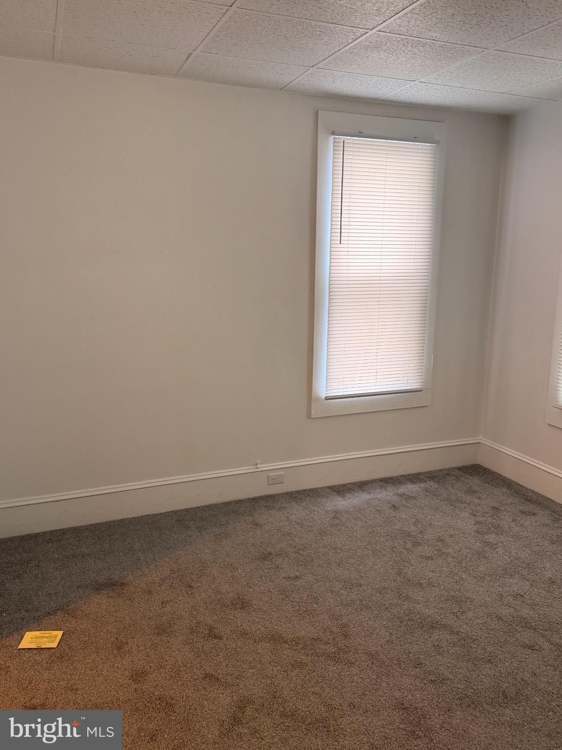 176 Griffith Street Salem, NJ 08079 - Photo 3 of 34 Living RM Bright and airy space with natural Light