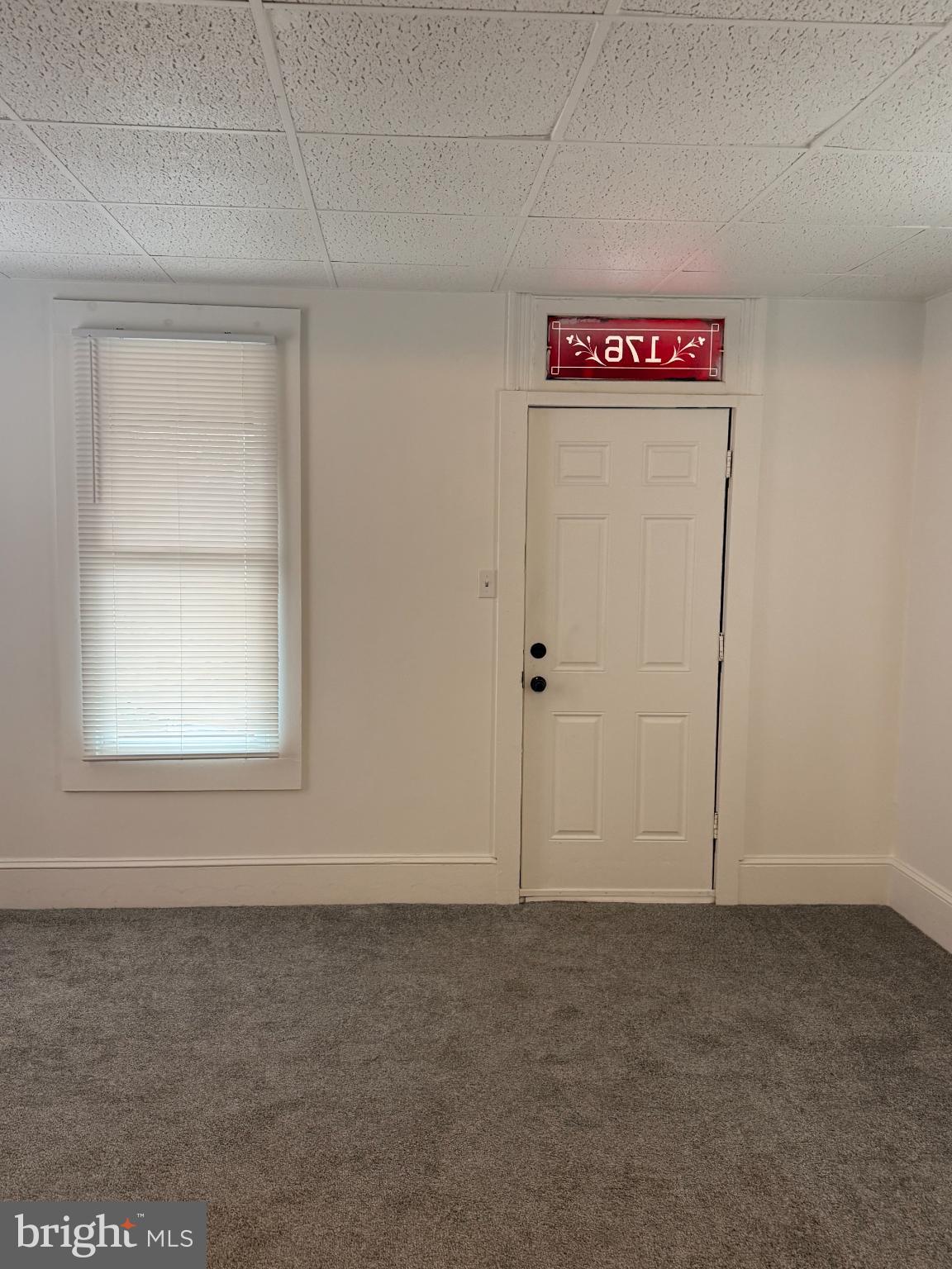 176 Griffith Street Salem, NJ 08079 - Photo 4 of 34 Living RM Bright and airy space with natural Light