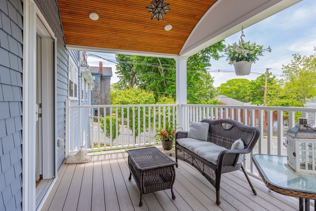 55 Gregory Street Marblehead, MA 01945 - Photo 9 of 28