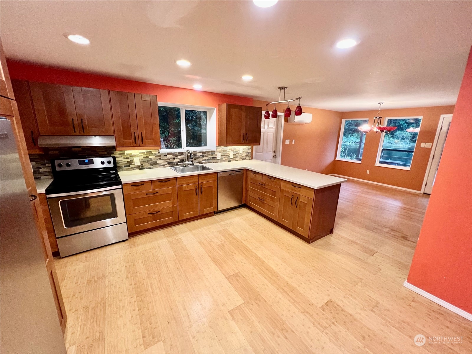 18302 East Spring Lake Road Arlington, WA 98223 - Photo 12 of 40 Gallery Image 12