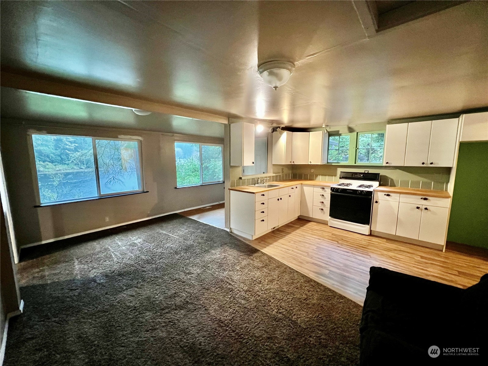 18302 East Spring Lake Road Arlington, WA 98223 - Photo 29 of 40 Gallery Image 29