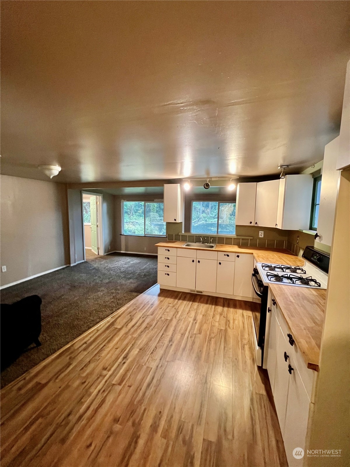 18302 East Spring Lake Road Arlington, WA 98223 - Photo 31 of 40 Gallery Image 31