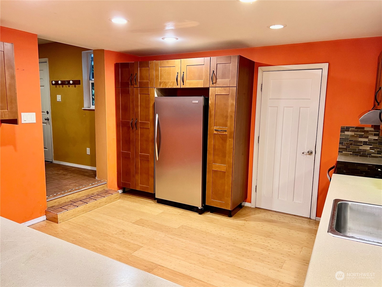 18302 East Spring Lake Road Arlington, WA 98223 - Photo 8 of 40 Gallery Image 8