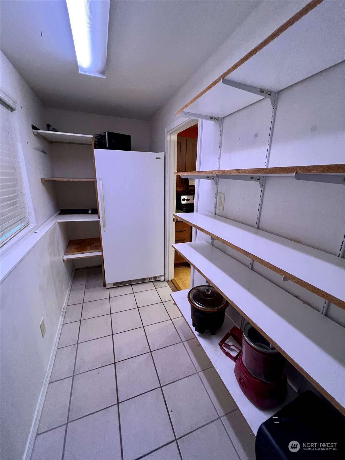 18302 East Spring Lake Road Arlington, WA 98223 - Photo 10 of 40 Gallery Image 10