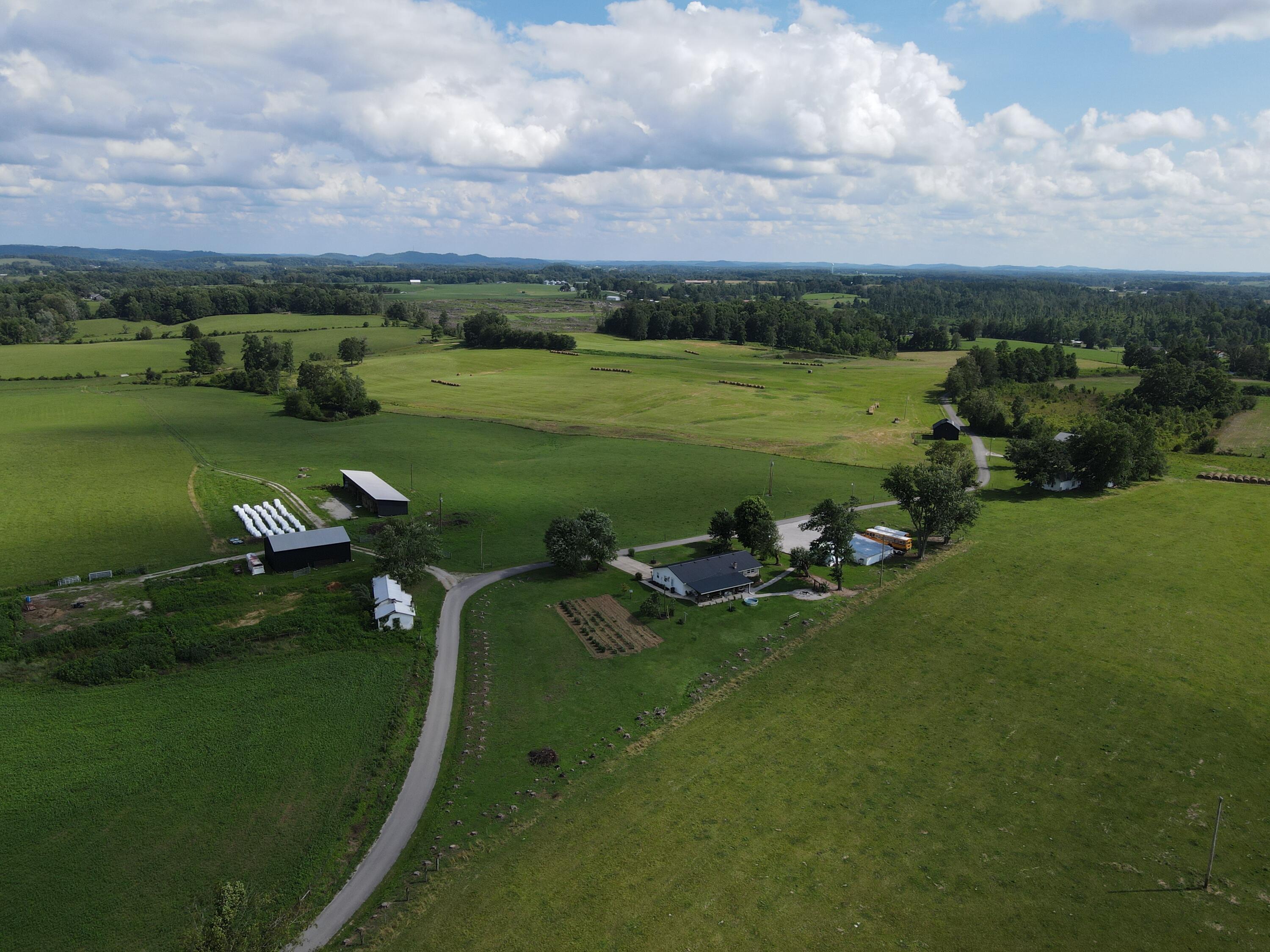 445 Todd Road Brodhead, KY 40409 - Photo 10 of 54 9AE88292-C790-43E4-8408-323CEB6D1378