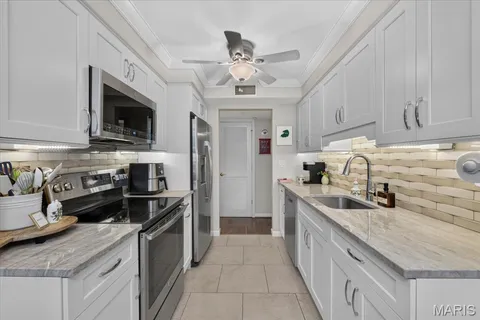 $299,000 | 1512 Bedford Forge Court, Unit 14, Chesterfield, MO 63017