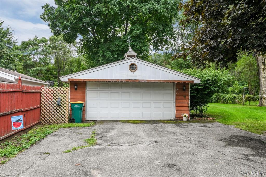 38811 Wade Road Romulus, MI 48174 - Photo 6 of 31
