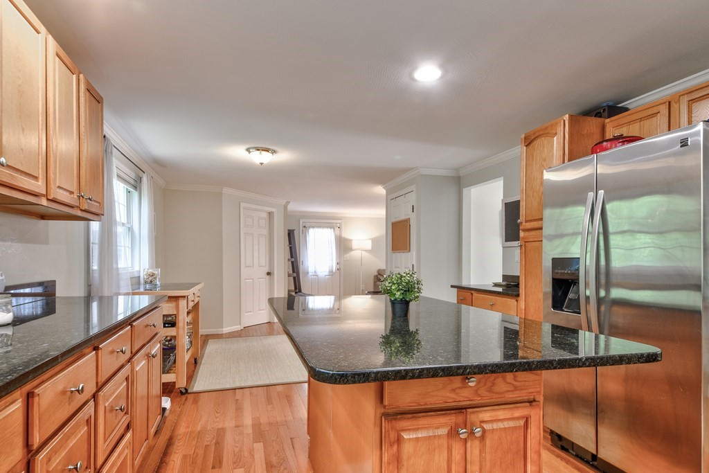 22 Carl R Ghilani Circle Ashland, MA 01721 - Photo 8 of 20 Gallery Image 8