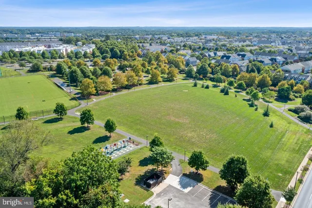 $799,000 | 558 Longhorn Crescent, Rockville, MD 20850