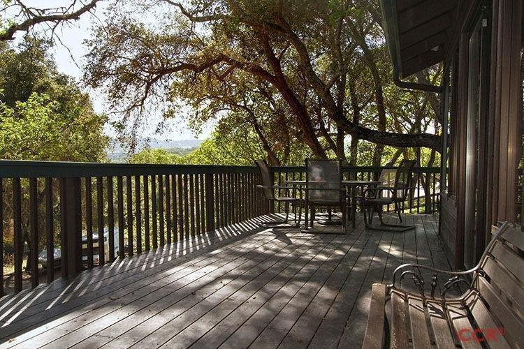 5307 Cascabel Road Atascadero, CA 93422 - Photo 3 of 25 a view of a bench in a balcony