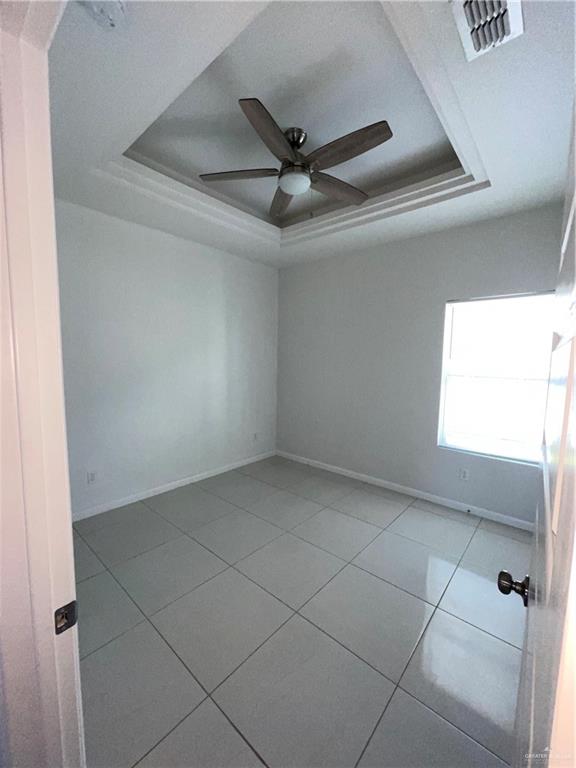 404 Rafael Drive, Unit 1 San Juan, TX 78589 - Photo 8 of 16 a view of an empty room