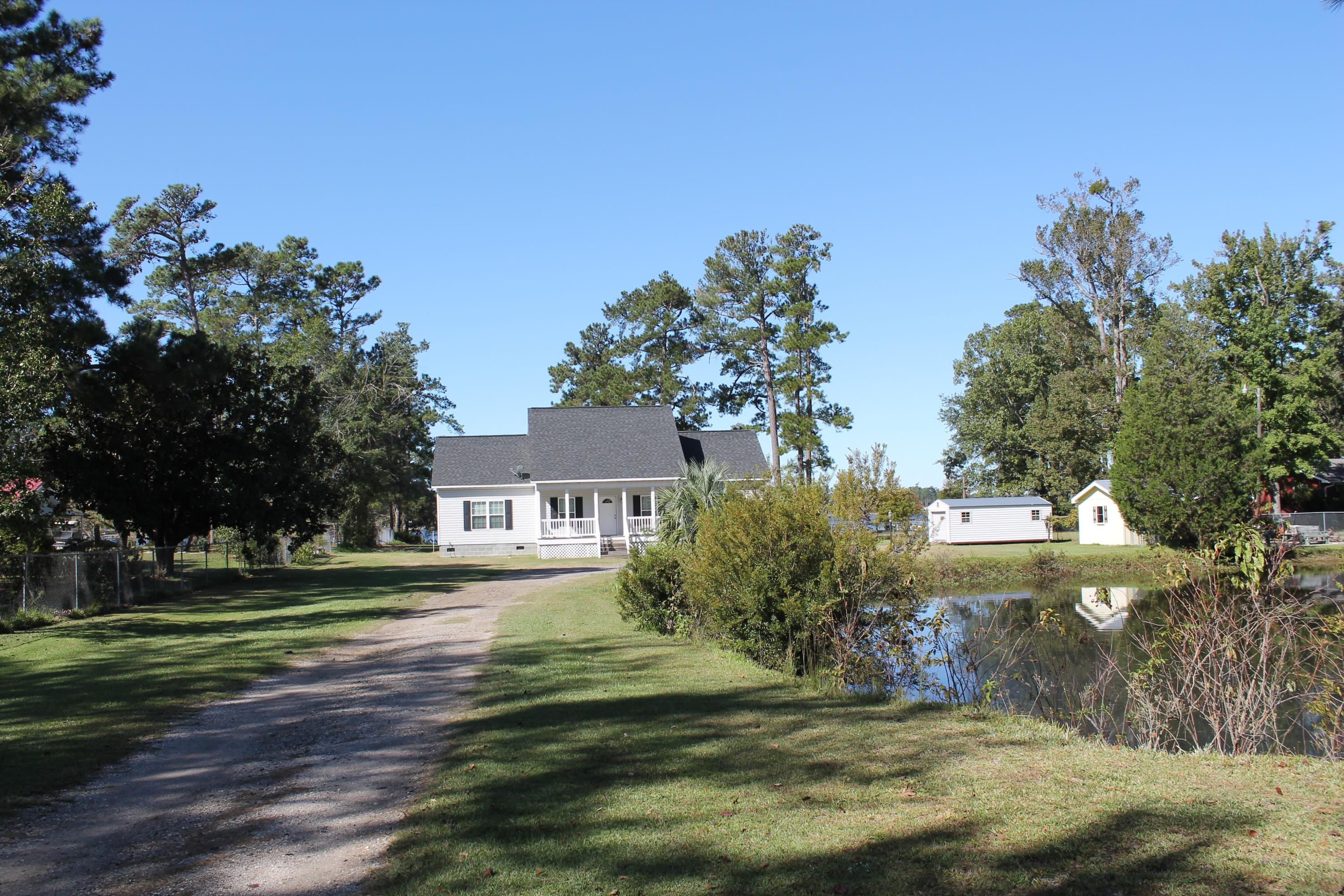 1535 Little John Road Manning, SC 29102 - Photo 1 of 24 IMG_6782