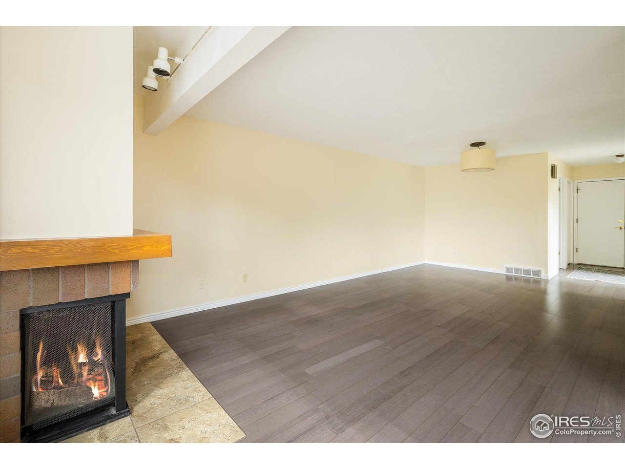 1209 Harrison Court Boulder, CO 80303 - Photo 13 of 35 a view of an empty room