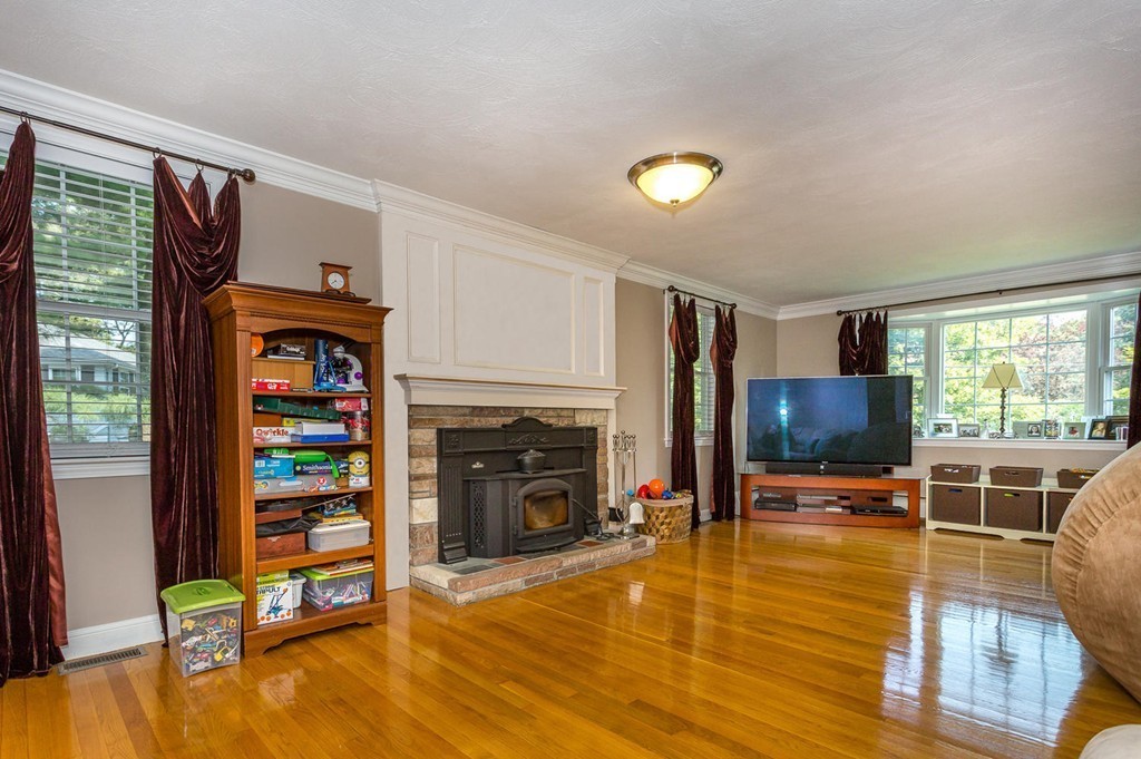 2 Historical Way Canton, MA 02021 - Photo 8 of 22 Gallery Image 8