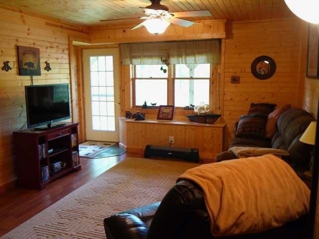 2307 Bunting Lane Rhinelander, WI 54501 - Photo 5 of 19 Gallery Image 5