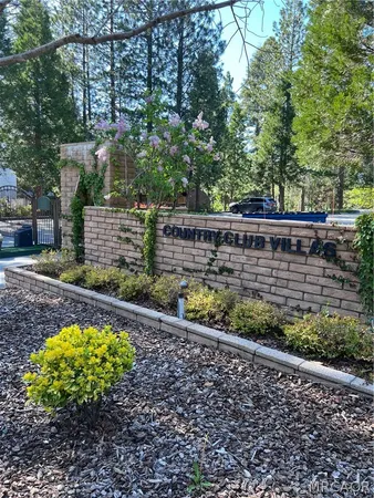 $599,000 | 180 North Grass Valley Road, Unit 42, Lake Arrowhead, CA 92352