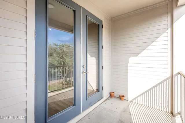 $185,000 | 2501 Bienville Boulevard, Unit 135, Ocean Springs, MS 39564