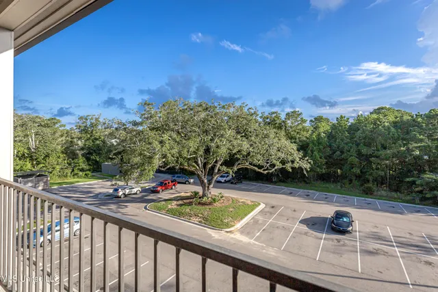 $185,000 | 2501 Bienville Boulevard, Unit 135, Ocean Springs, MS 39564