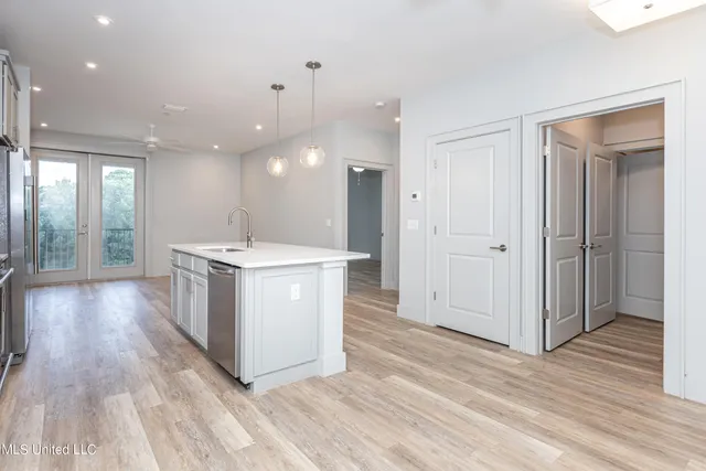 $185,000 | 2501 Bienville Boulevard, Unit 135, Ocean Springs, MS 39564