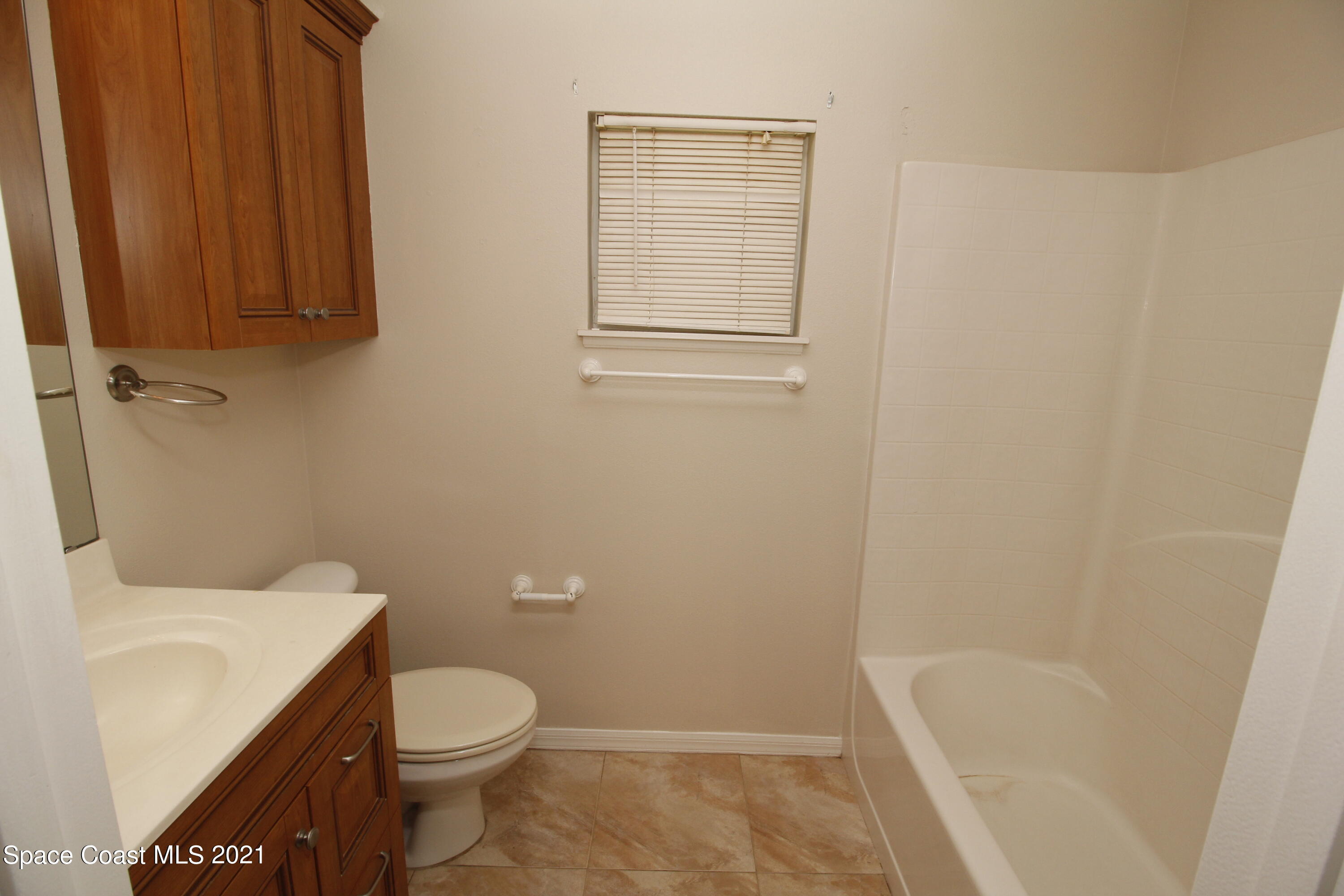 1725 Holbrook Road Northwest Palm Bay, FL 32907 - Photo 5 of 18 _MG_5409