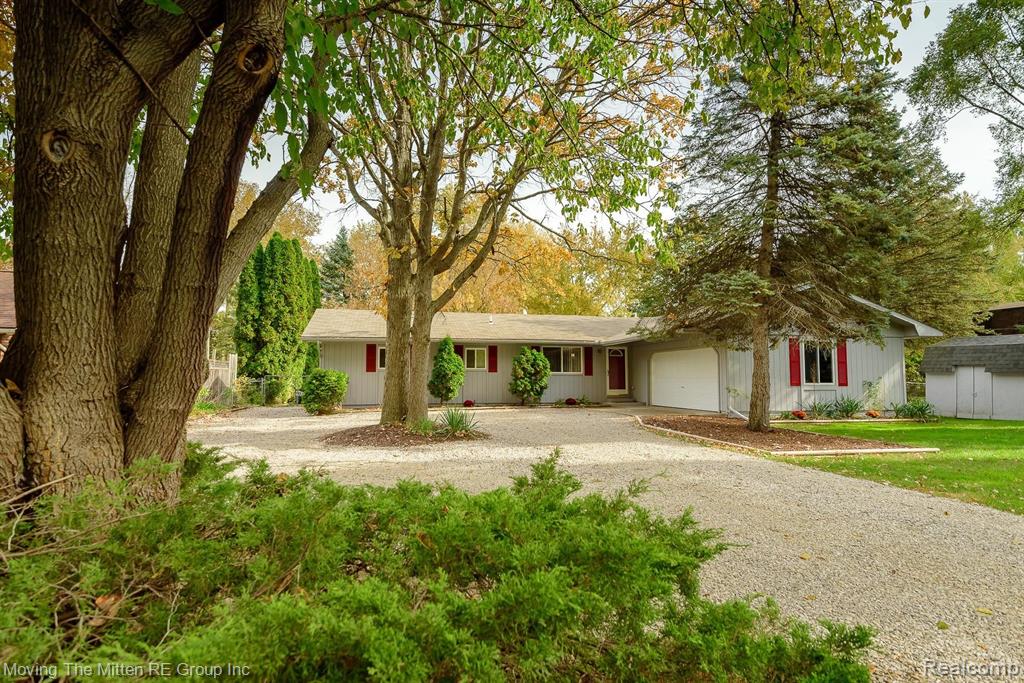 7301 Edwards Road Belleville, MI 48111 - Photo 32 of 44