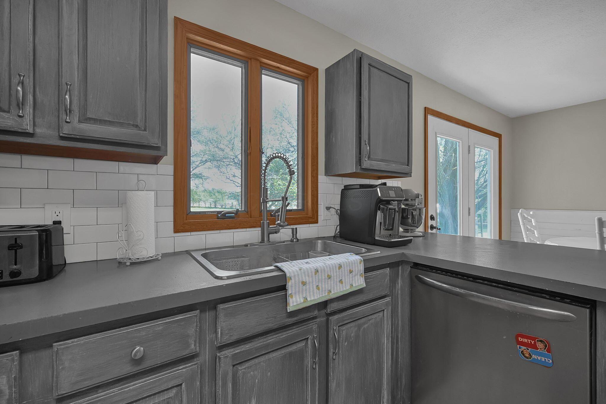7645 Highway 22 Circleville, OH 43113 - Photo 17 of 39 17-web-or-mls-7645-us-22