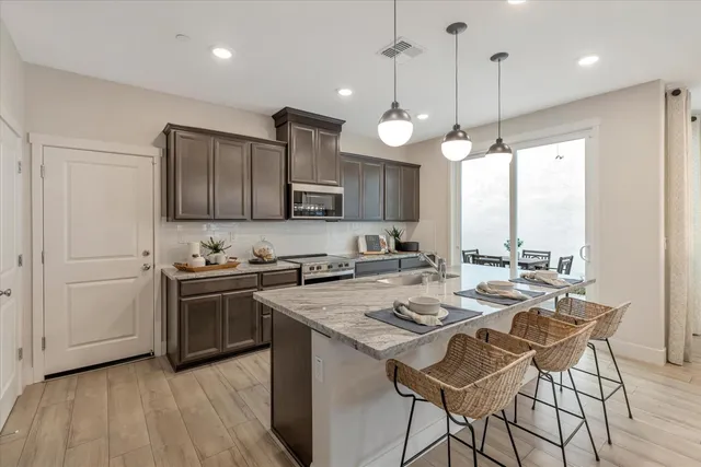 $664,945 | 616 Whitewater Way, West Sacramento, CA 95605